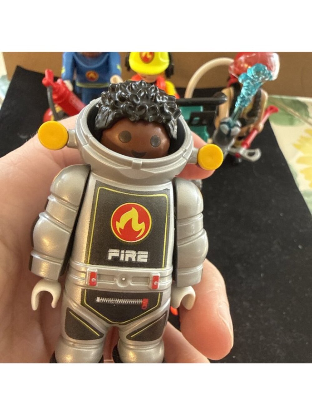 28+ Lot Playmobil Firefighters and Accessories Geobra - Picture 4 of 14